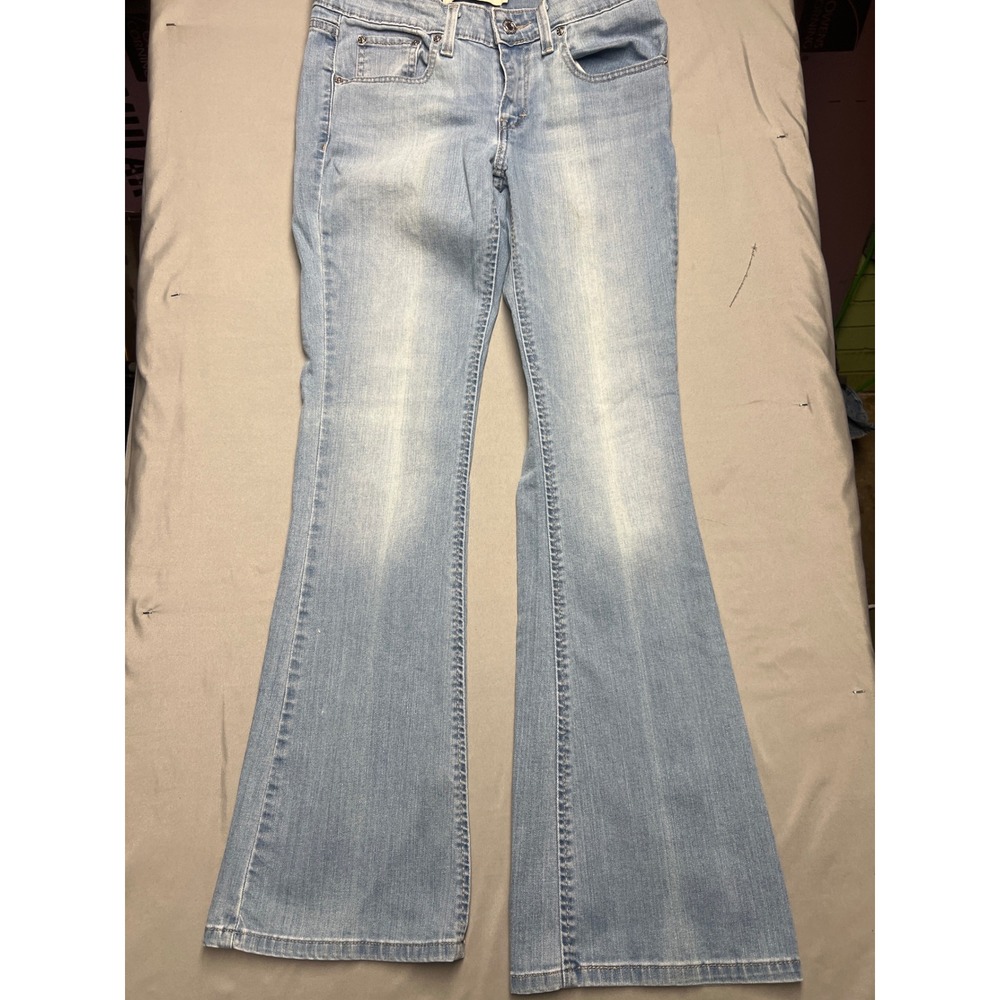 Levis 518 Bootcut Jeans Light Wash Blue Denim Size 5M W27 L32 Mid Rise Flare